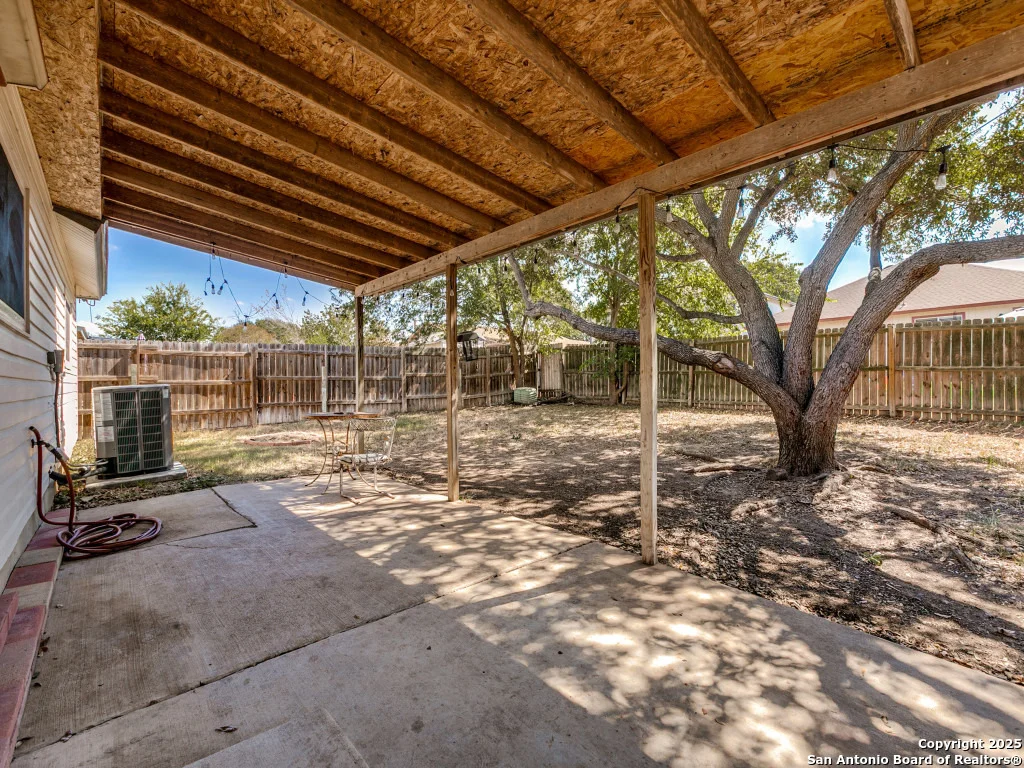 Photo of 6534 Beech Trail