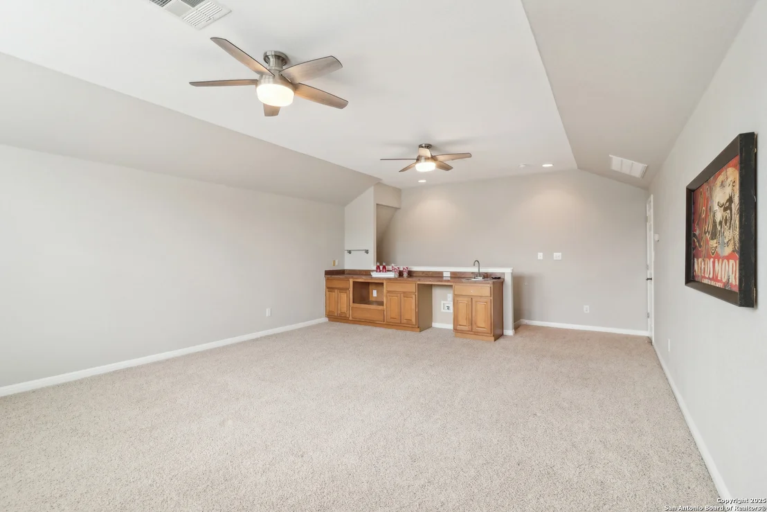 Photo of 605 COUNTY ROAD 2763