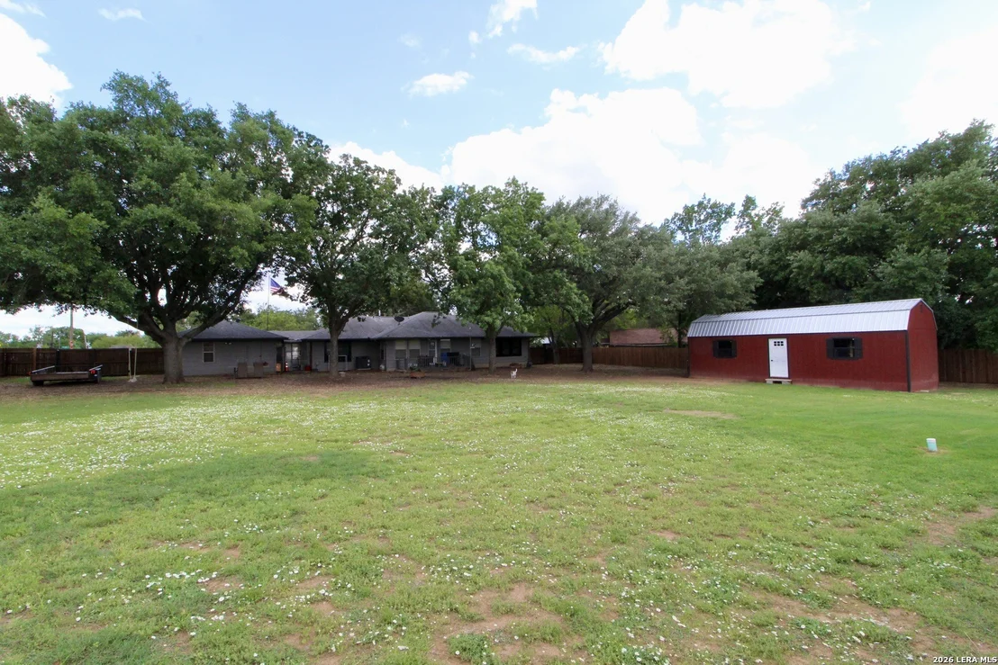 Photo of 19470 Blume Dr