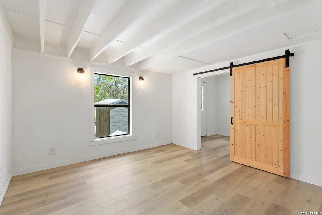 Photo of 680 ASPEN RDG