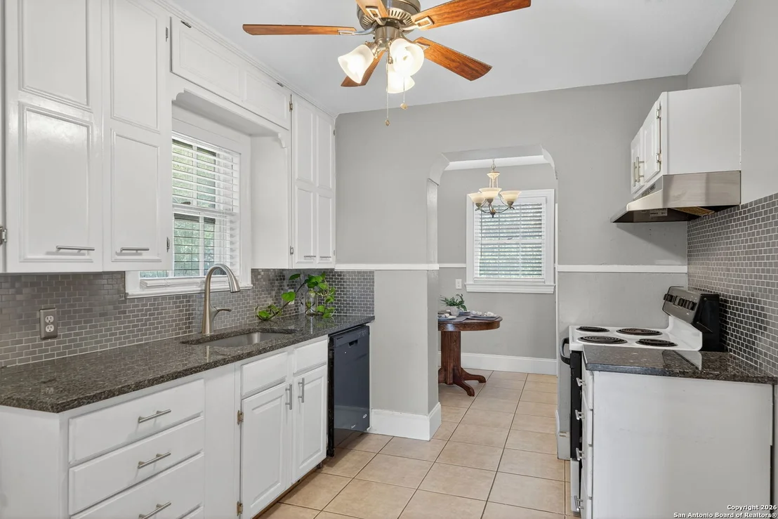 Photo of 501 Del Mar