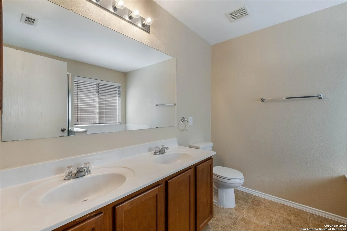 Photo of 328 WILLOW VIEW