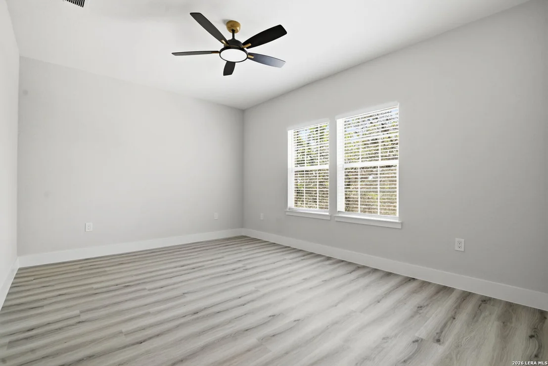 Photo of 1210 Lynx Bend