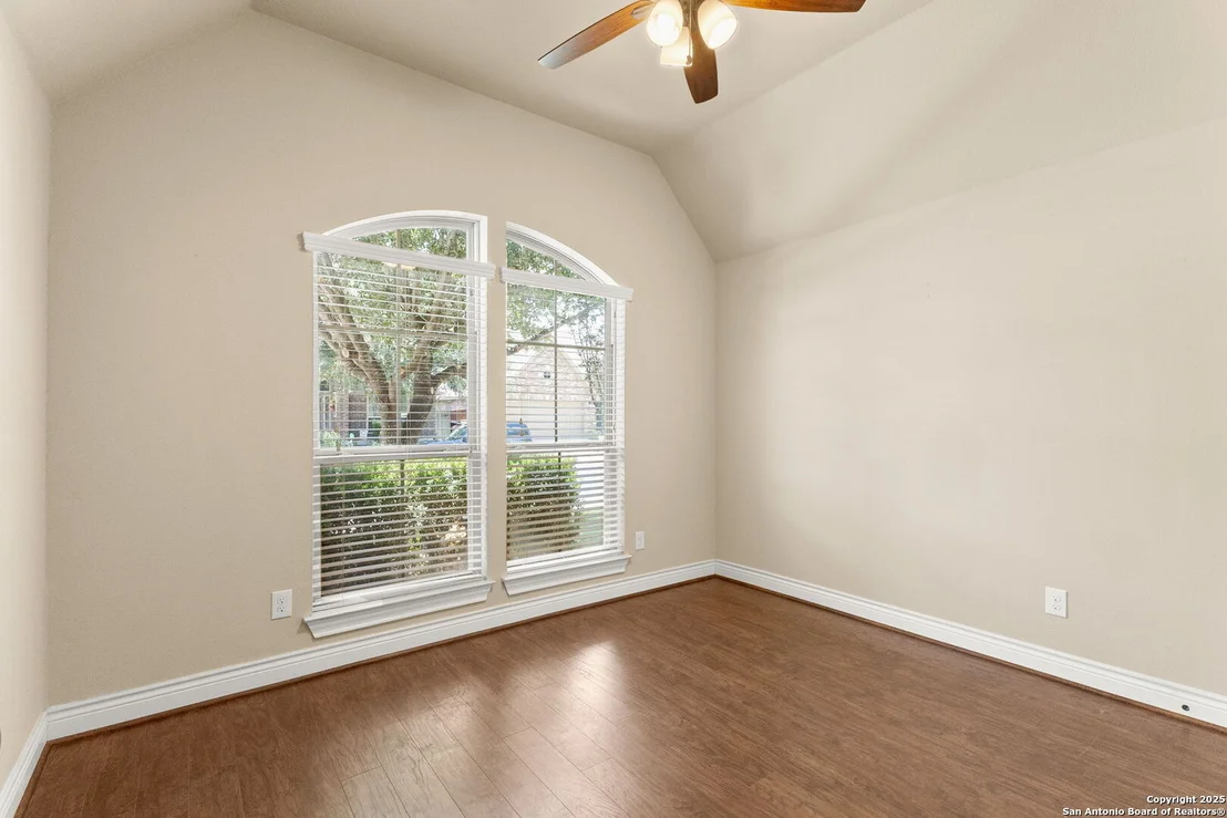 Photo of 2989 Saddlehorn