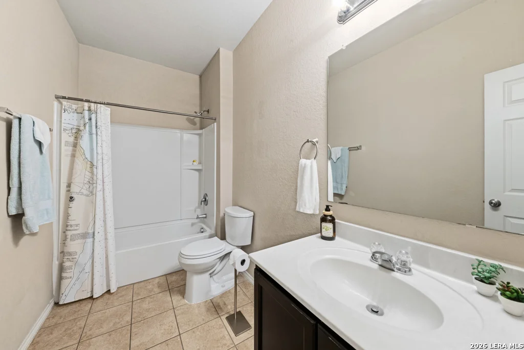 Photo of 7410 Derby Vista