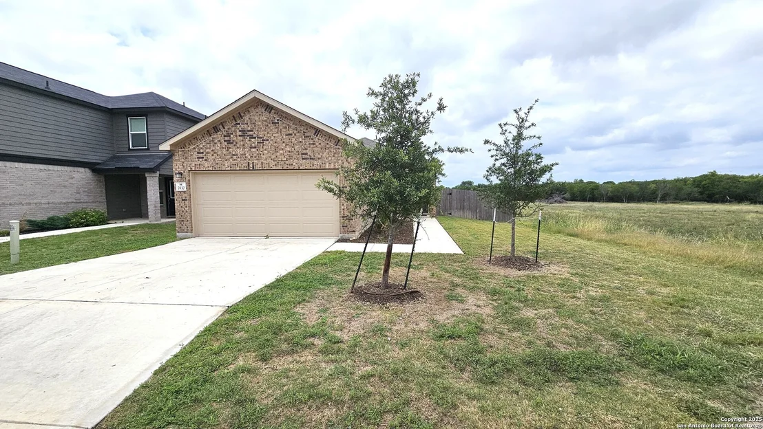 Photo of 5930 Foster Bend