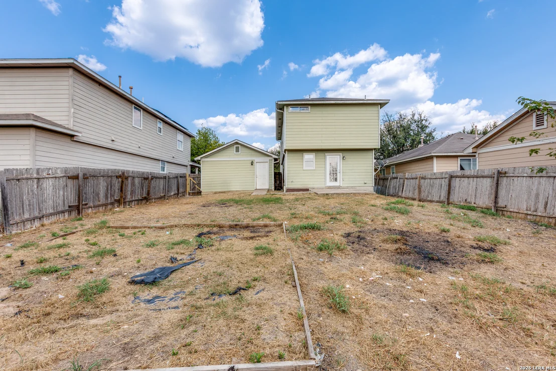 Photo of 11812 Lima