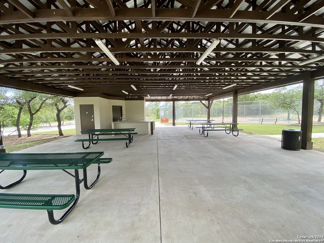 Photo of 391 PR 1748 Lot 391