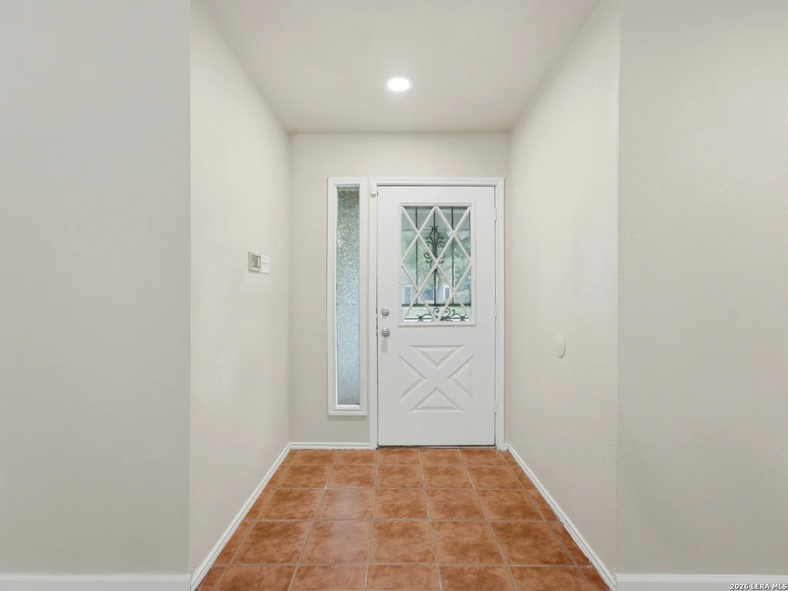 Photo of 7914 WAYSIDE TRL