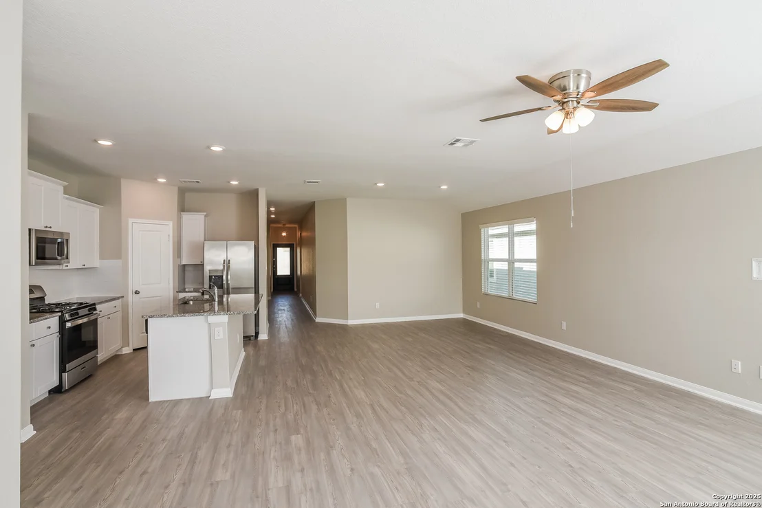 Photo of 8022 Dovers Den