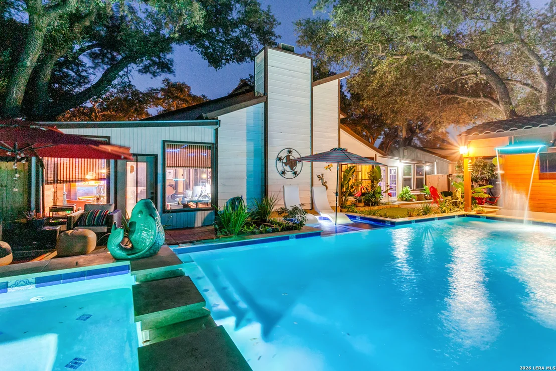 Photo of 15519 Long Creek