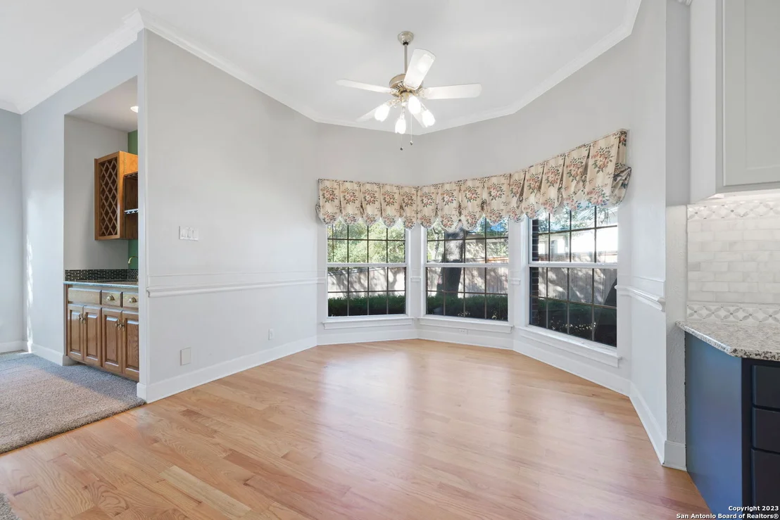 Photo of 32 IMPERIAL WAY
