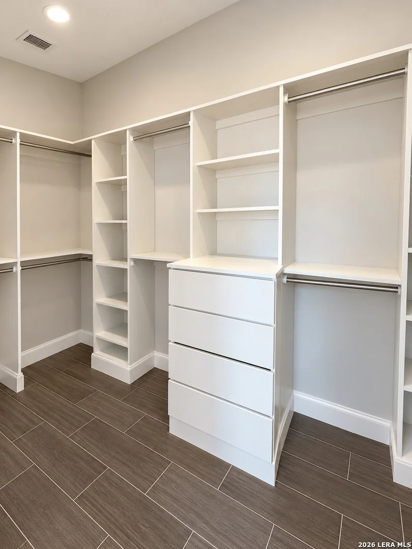 Photo of 816 Ceniza