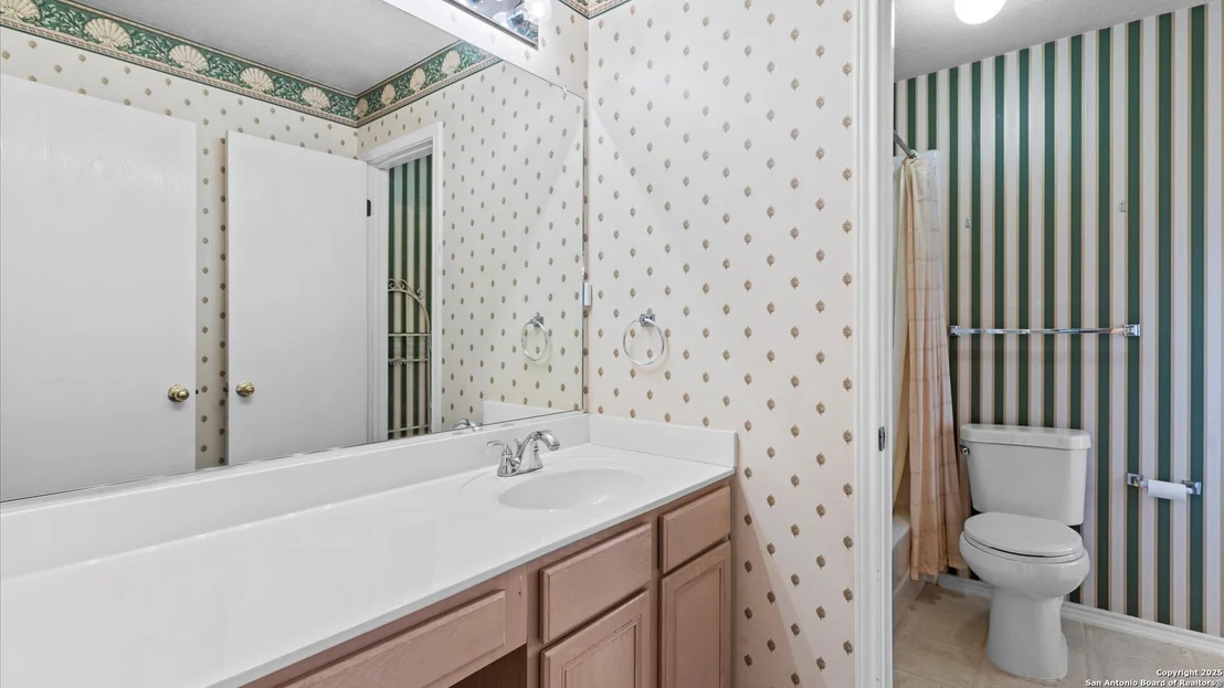 Photo of 4664 Summit Hill Dr