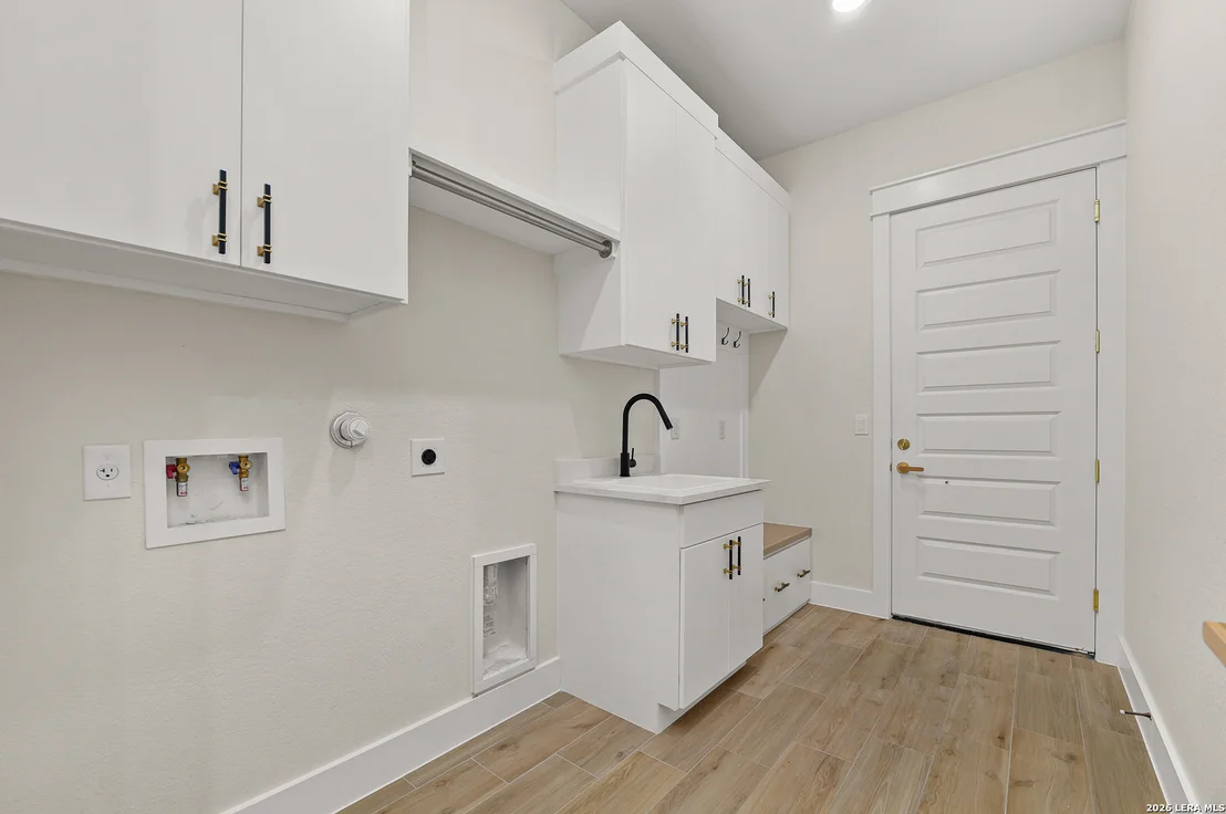 Photo of 116 Pioneer Dr