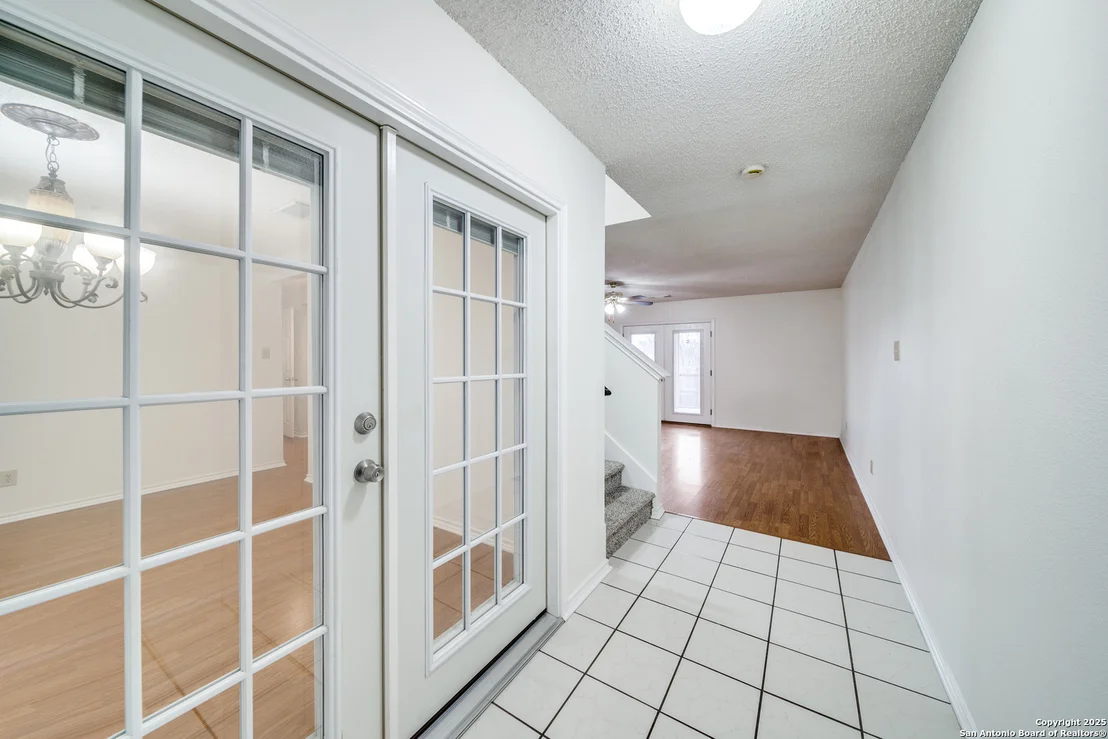 Photo of 7910 DAWNTREE PL