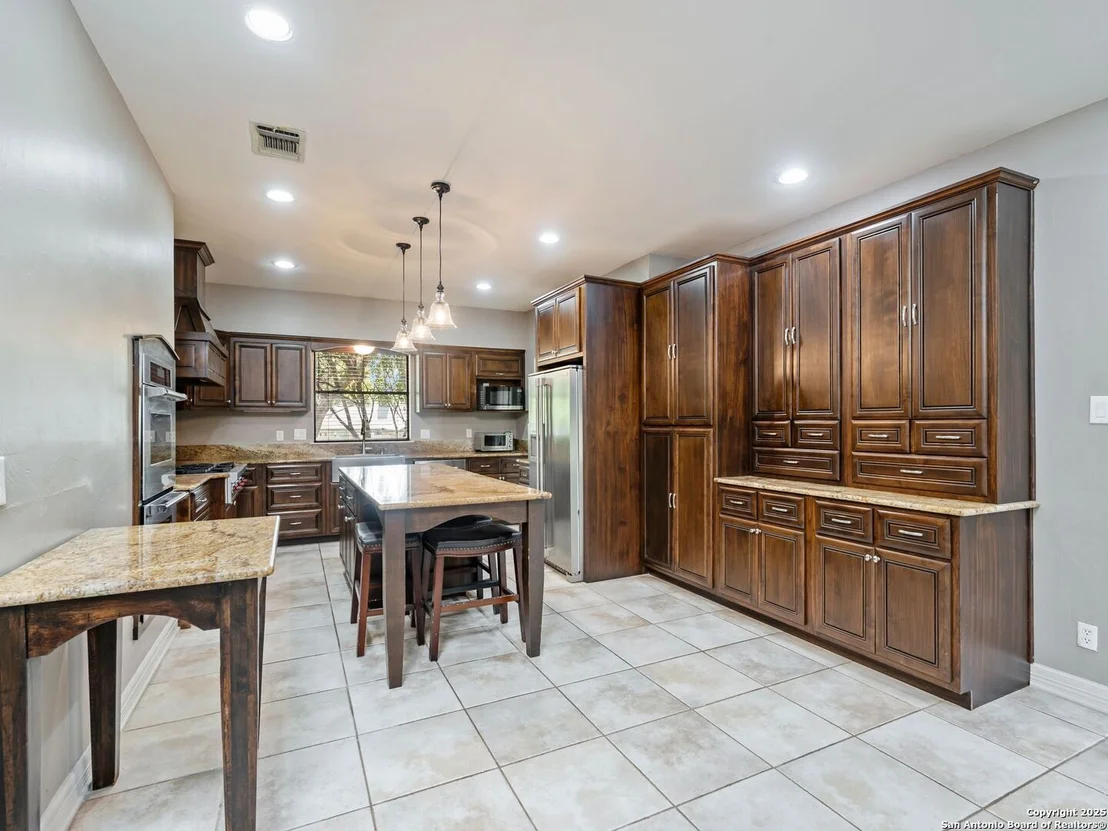 Photo of 332 Towne Vue