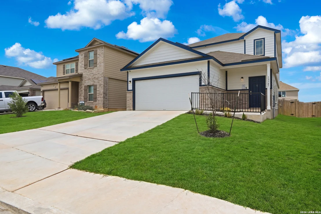Photo of 13747 Pinkston