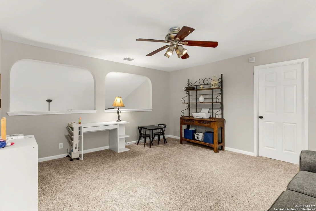 Photo of 321 Alders Gate