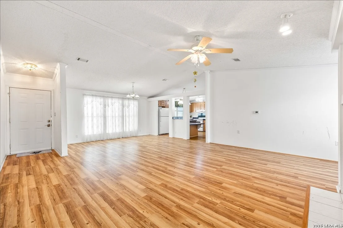 Photo of 611 Hedgestone