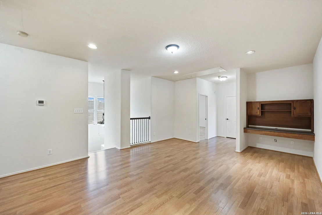 Photo of 316 Sparrow