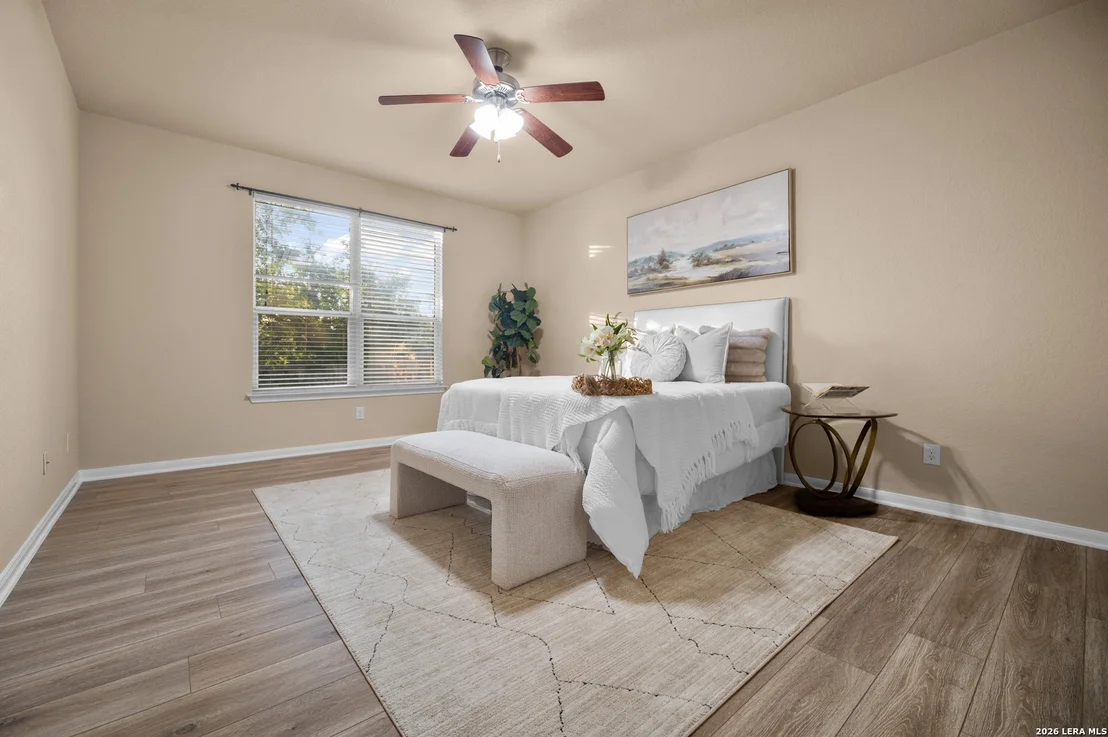 Photo of 1008 Magellan