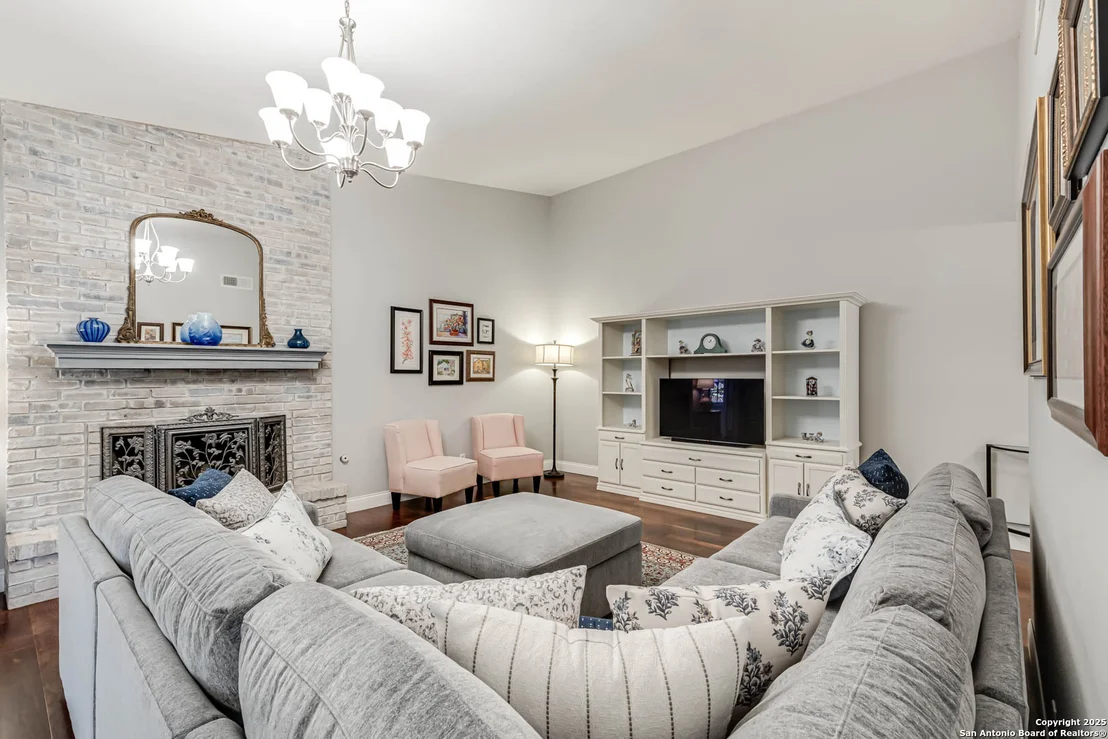 Photo of 13738 Wilderness Pt