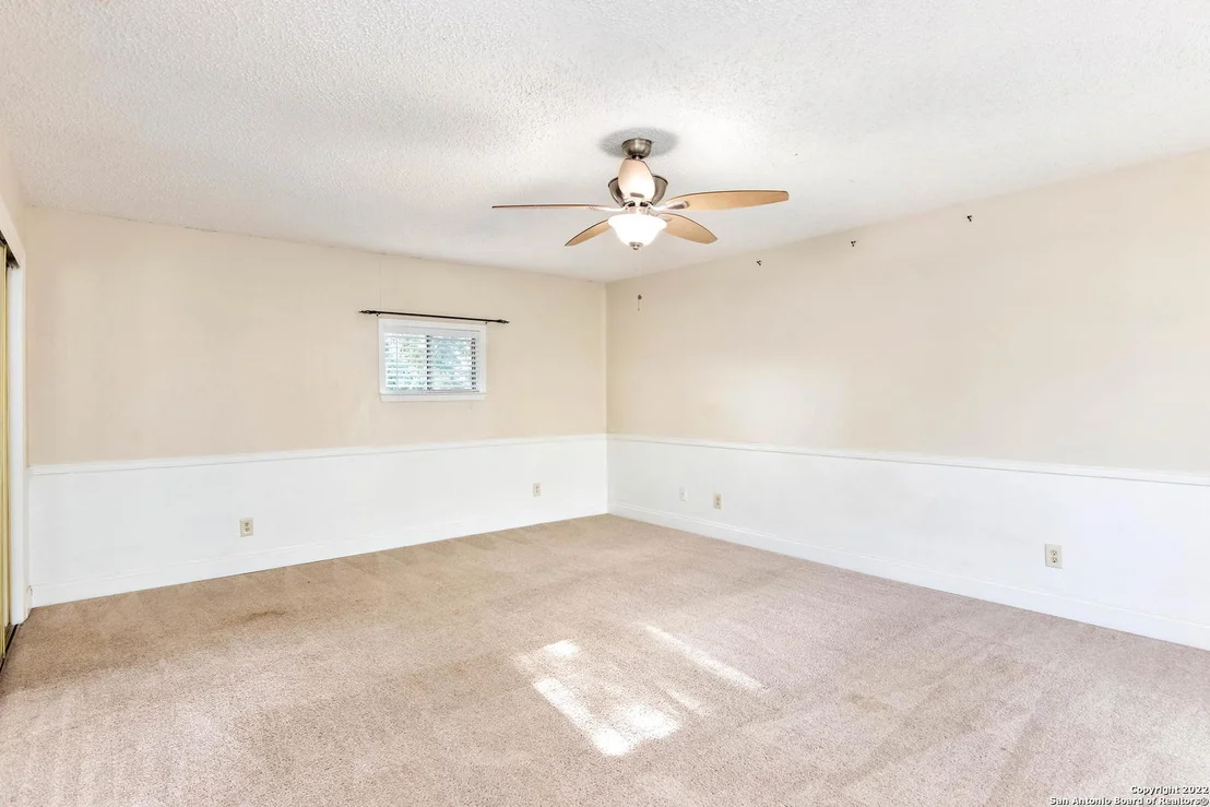 Photo of 4018 MEEKS AVE