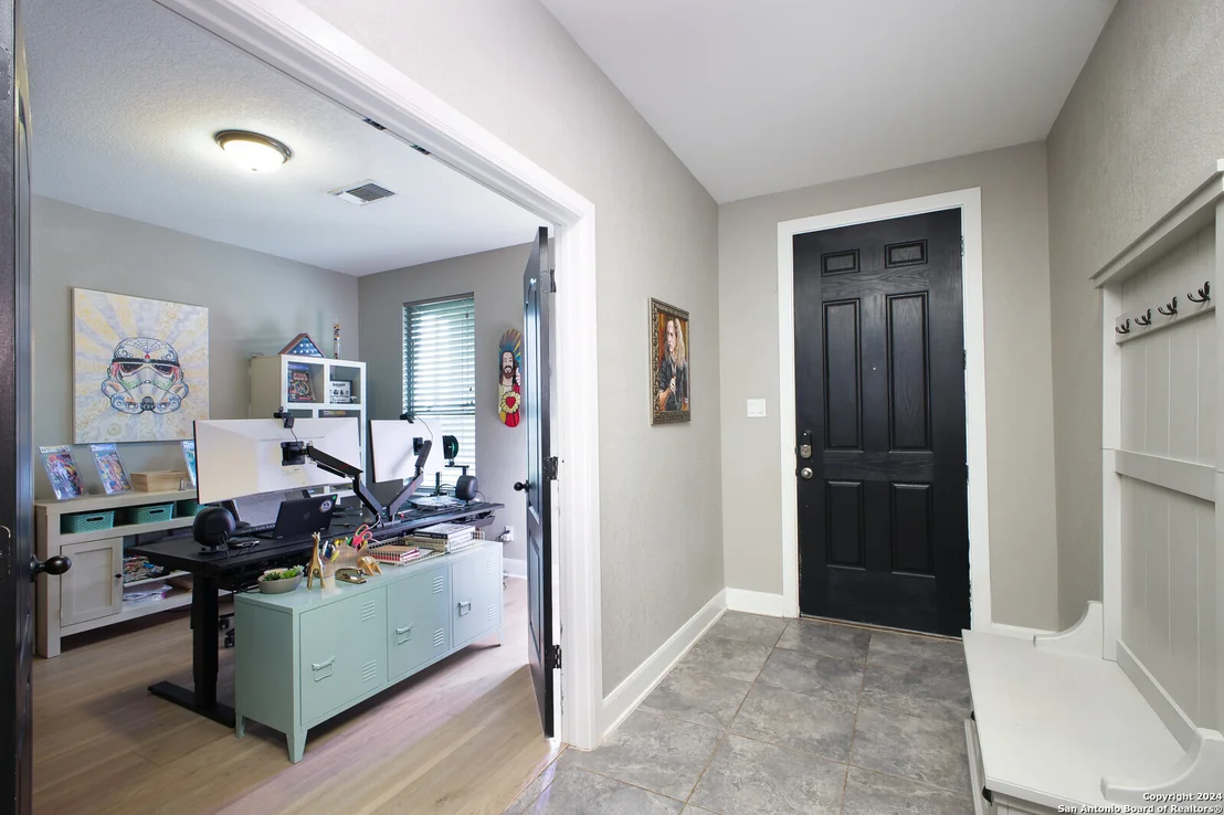 Photo of 20219 HILLBROOK PARK