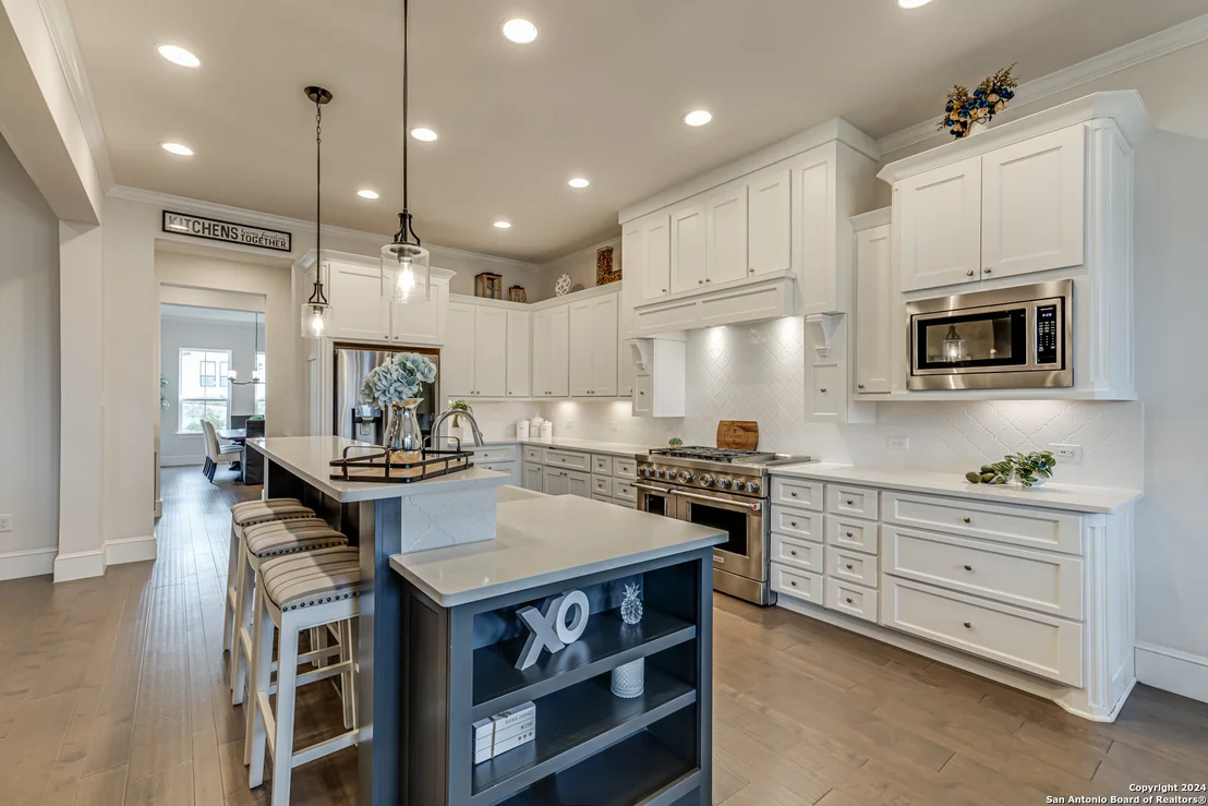 Photo of 4022 ABASOLO
