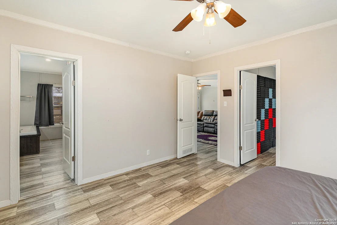 Photo of 153 Pr 6724