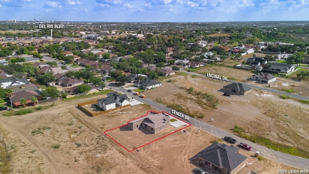 Photo of 825 Ceniza Dr.
