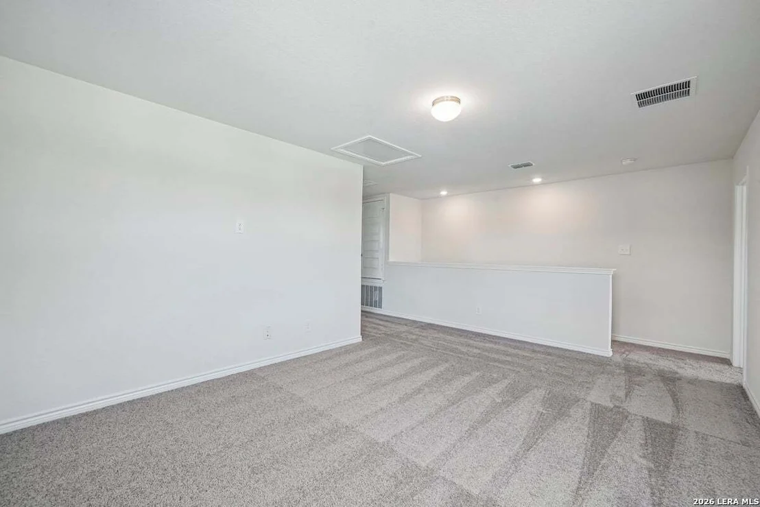 Photo of 10018 JAGGER AVENUE