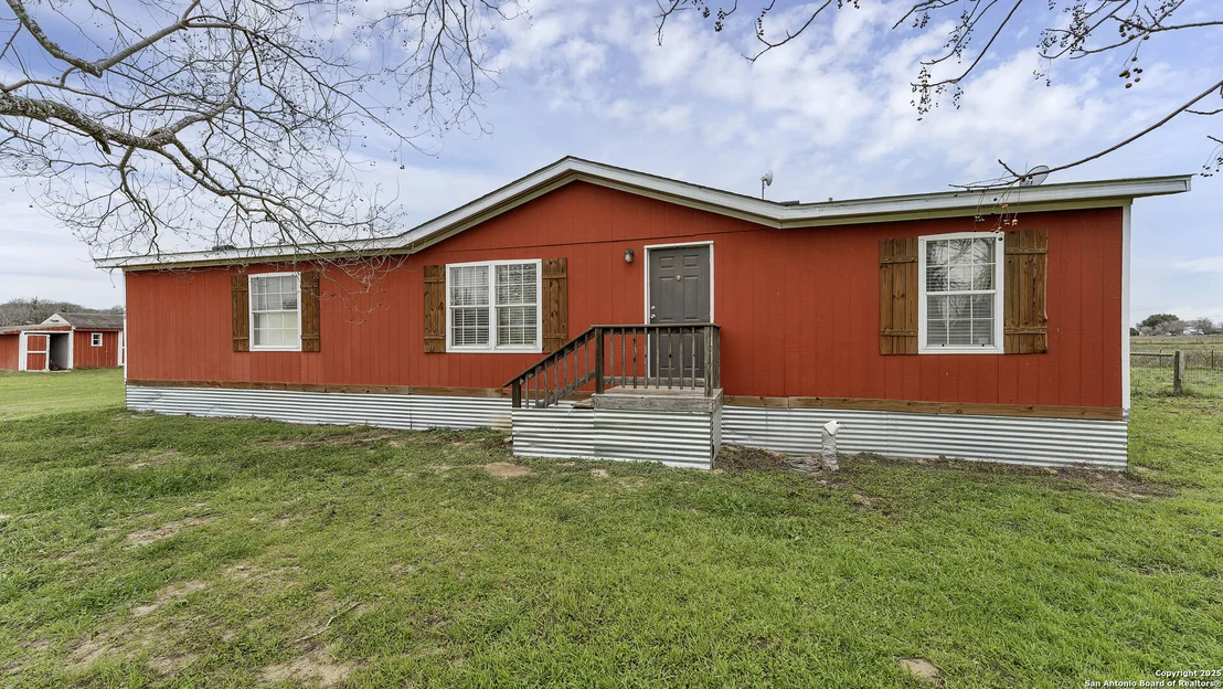 Photo of 108 Oak View