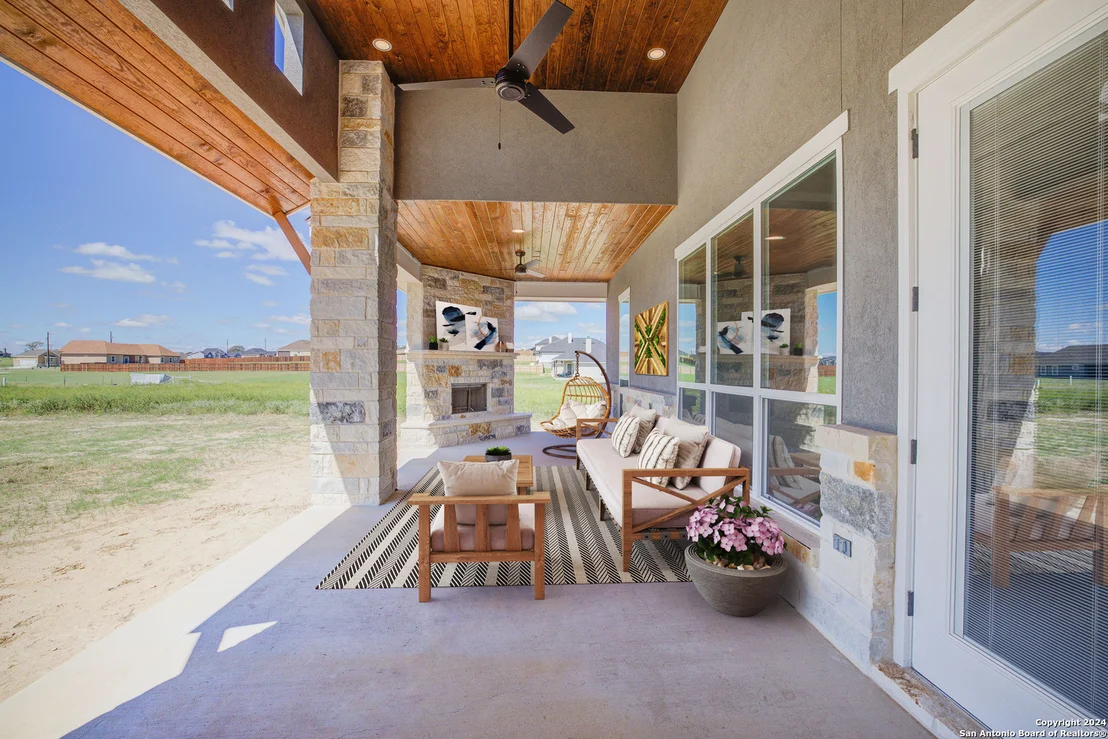 Photo of 1027 CR 319