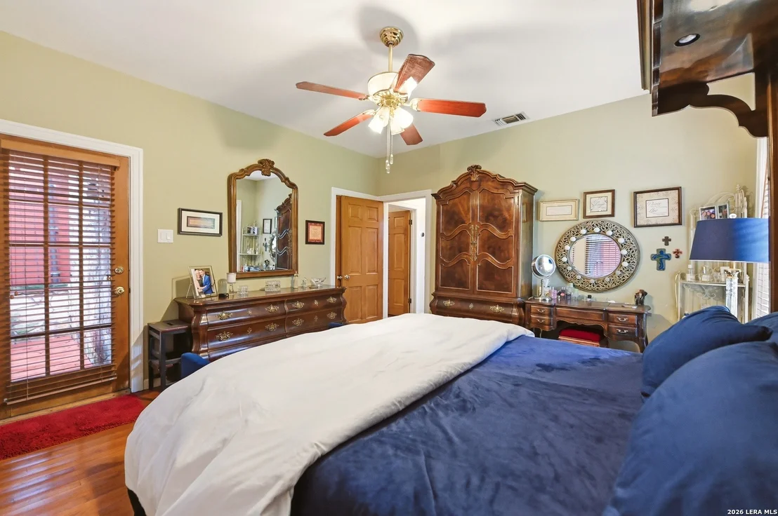 Photo of 237 THORAIN BLVD
