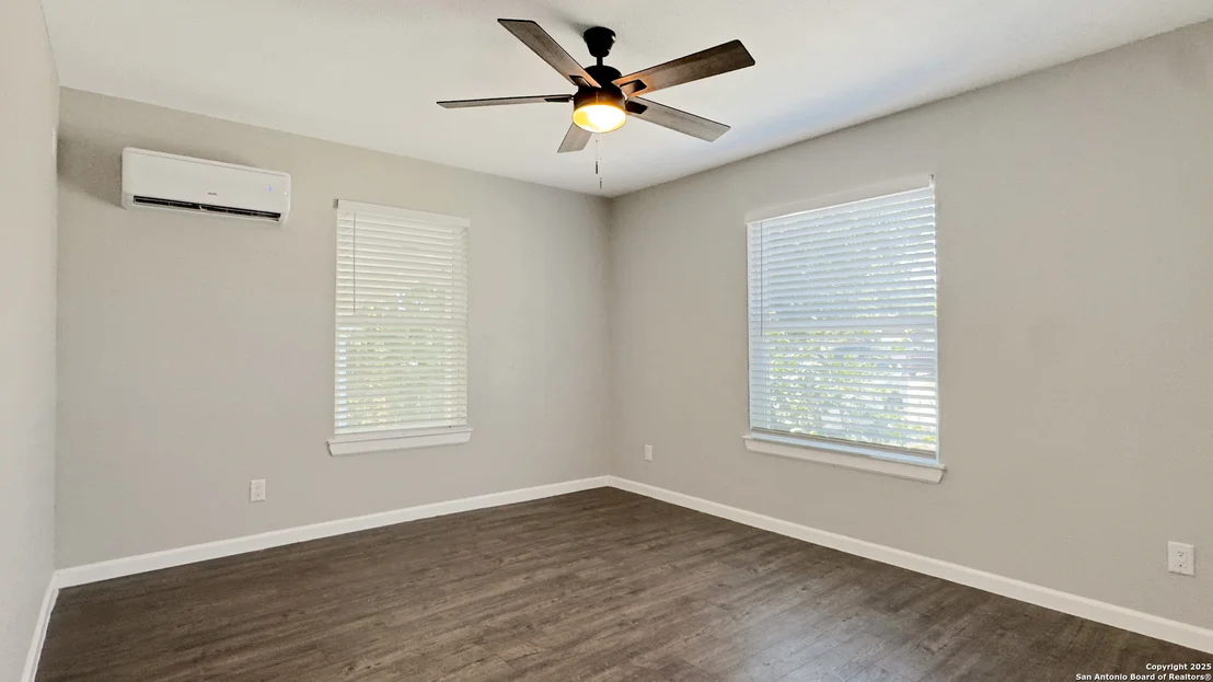 Photo of 249 Rosebud