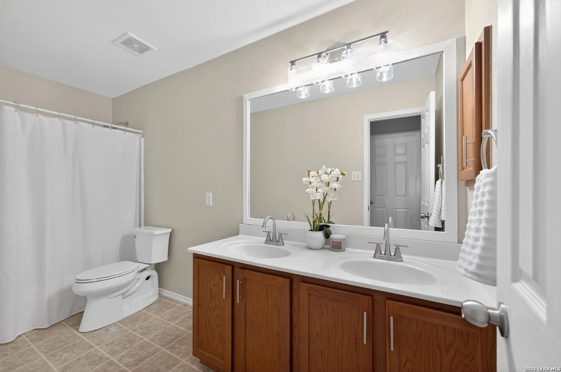 Photo of 3926 Arrowwood Bend