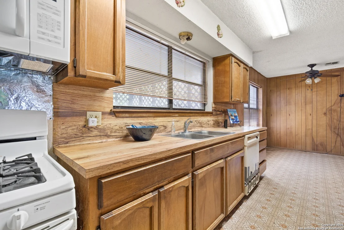 Photo of 16759 County Road 1726