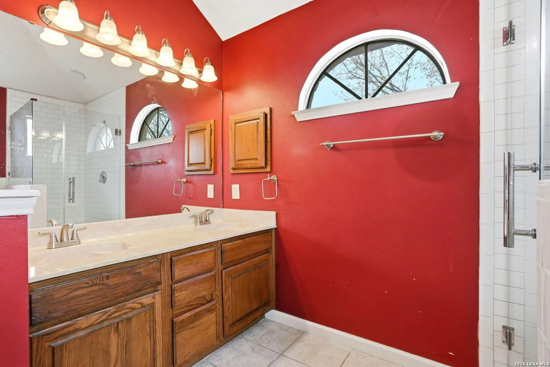 Photo of 1100 Dimrock