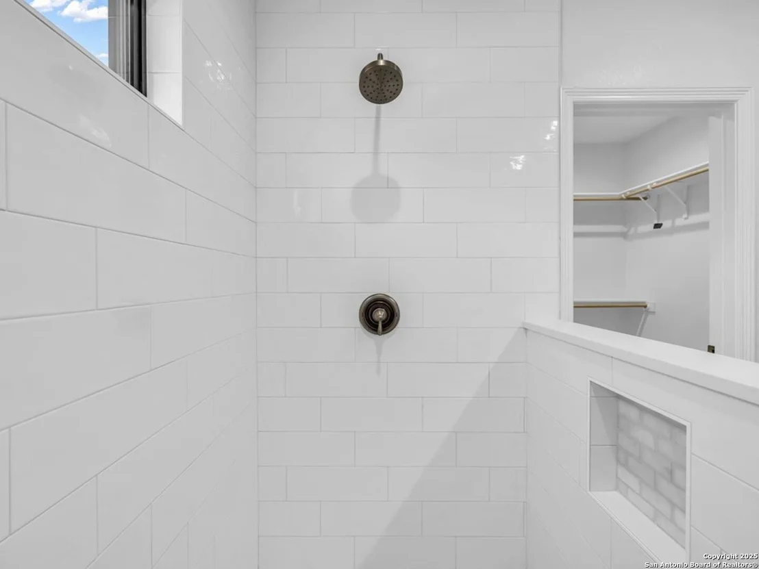 Photo of 241 Toucan Drive