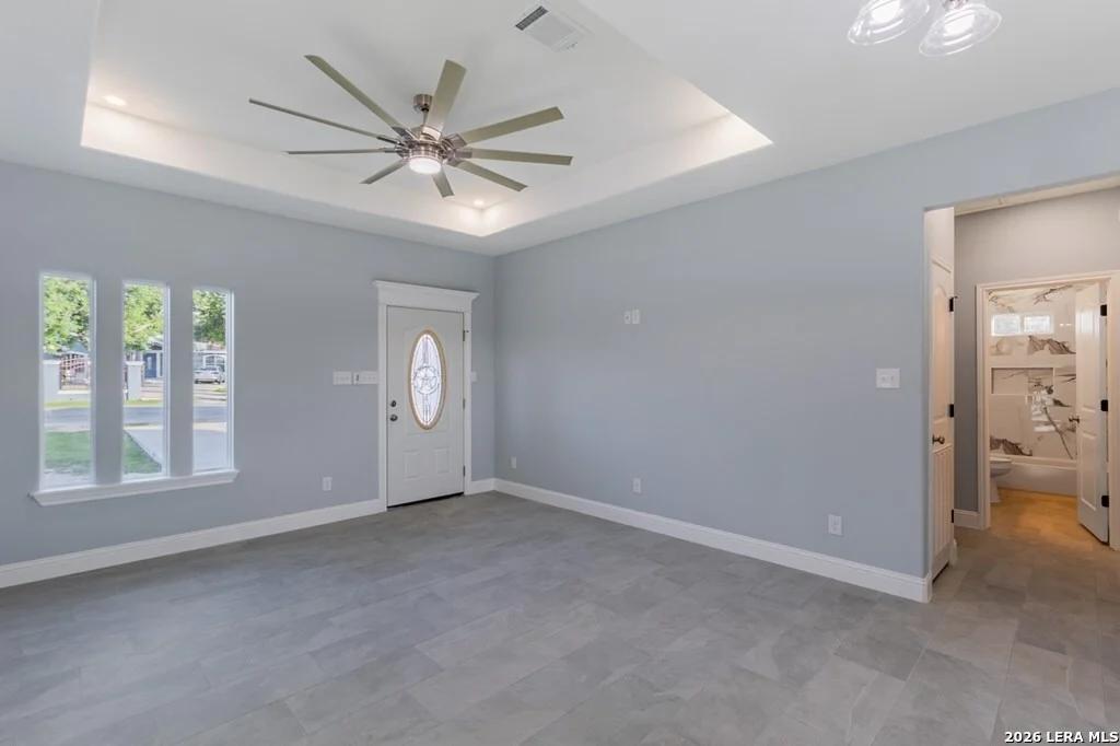 Photo of 102 Winchester