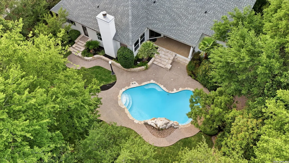 Photo of 2810 Falling Brook