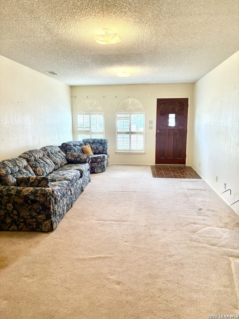 Photo of 413 W AVENUE X