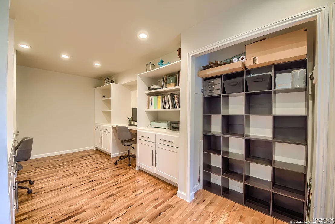 Photo of 7250 Pimlico