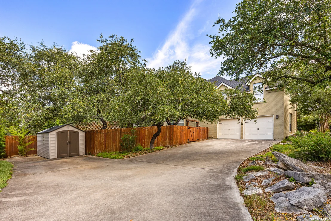 Photo of 1059 Flagstone