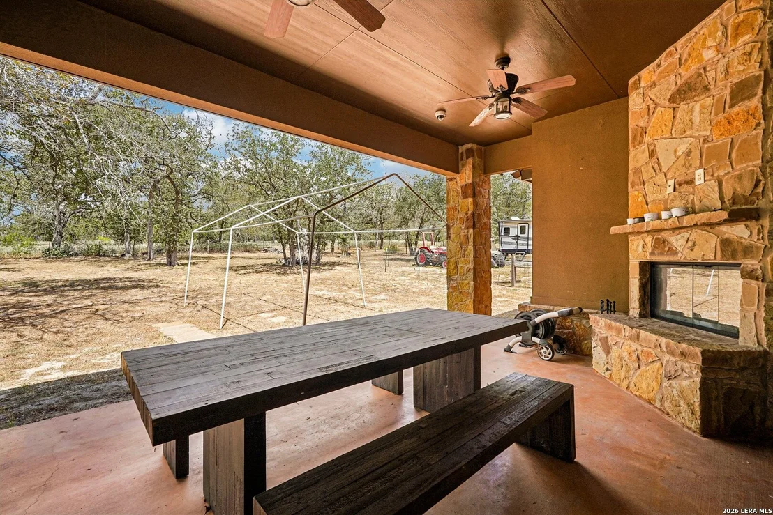 Photo of 129 HIDDEN FOREST DR
