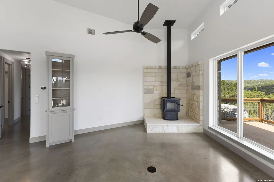 Photo of 206 Valley Rd