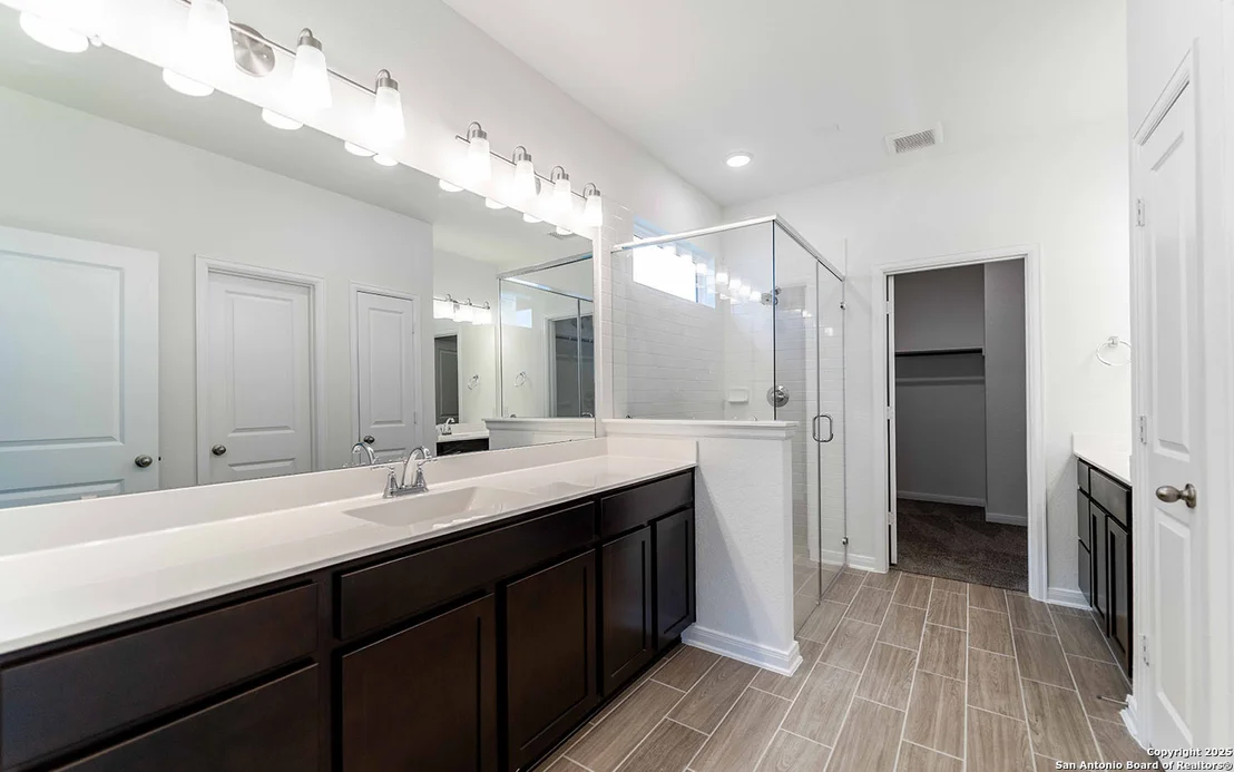 Photo of 4881 Knox View