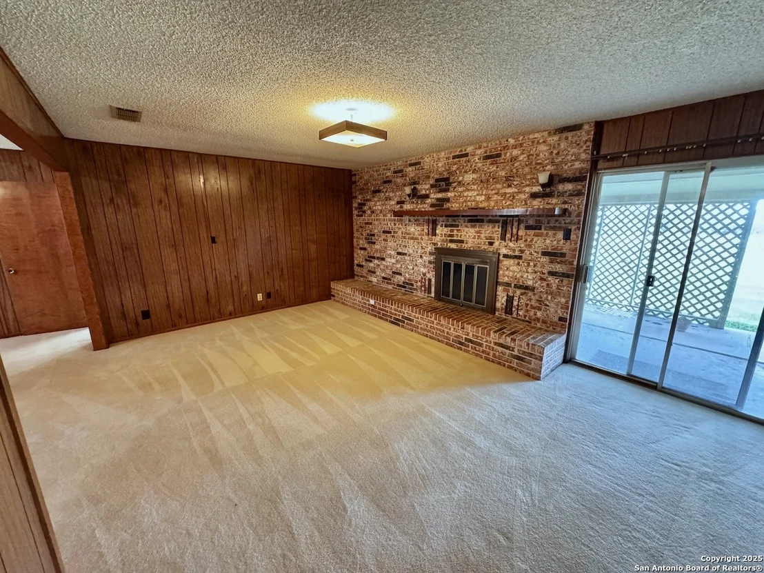 Photo of 220 Plestex